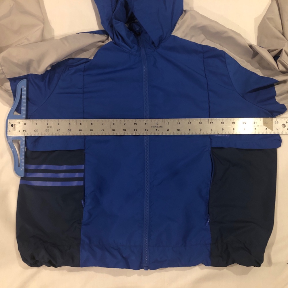 Like New Women's Adidas ID Shell Jacket Blue Cropped Hidden Hood Size XL. - Picture 8 of 8